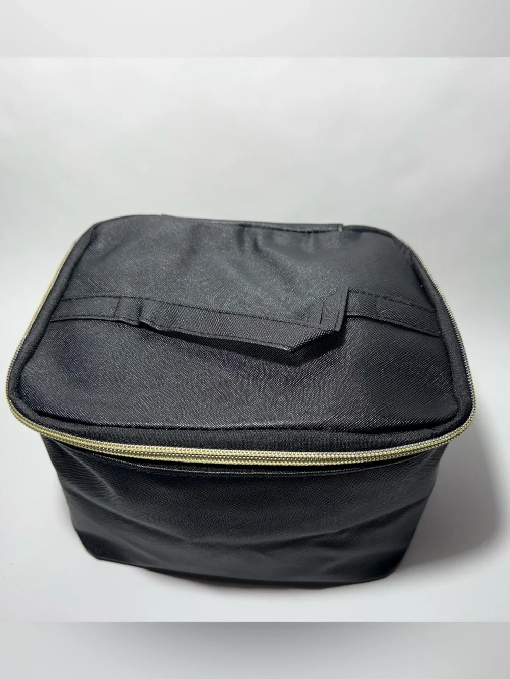 Sassy + Chic Large Black Makeup Bag Travel Toiletry Organizer Case NWT 8x6x5 in